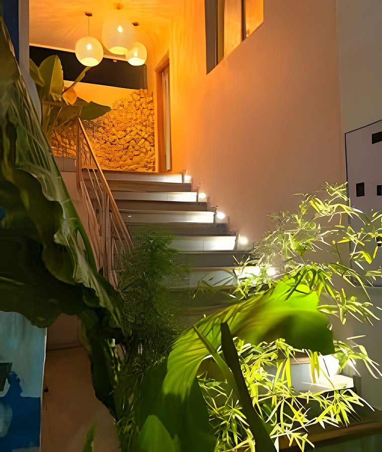 6. MarMulata Loft .