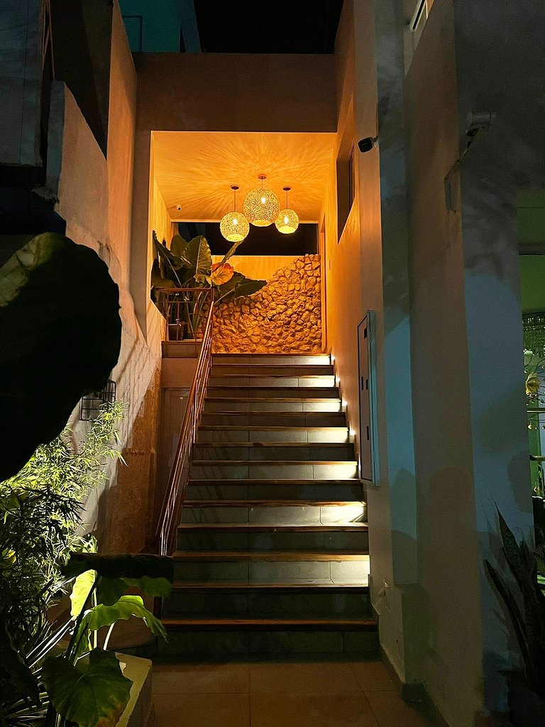 1. MarMulata Loft .