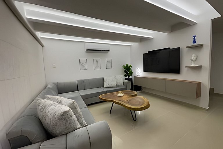Luxury House in Manga